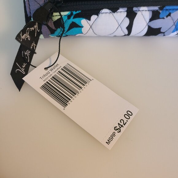 NWT Authentic Vera Bradley Camofloral Blues Trifold Wallet - Picture 9 of 9